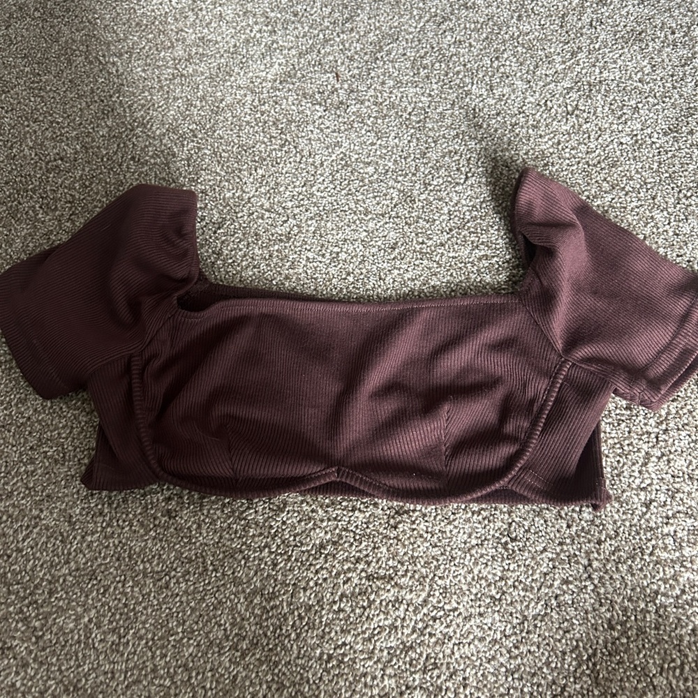 SHEIN Red Cap Sleeve Fitted Crop Blouse